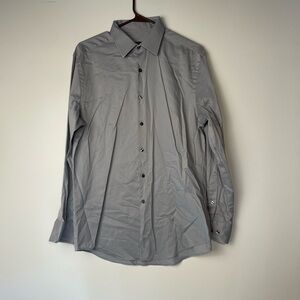 769. Van Heusen Men’s Long Sleeve Crisp Button Down Shirt Normcore